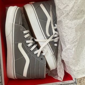 Womens high top gray vans